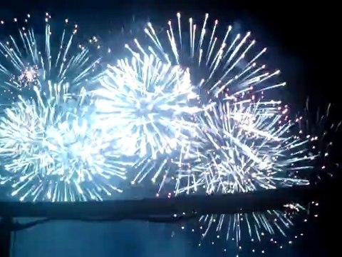 Bouquet finale Suisse feux artifices Montréal 2012