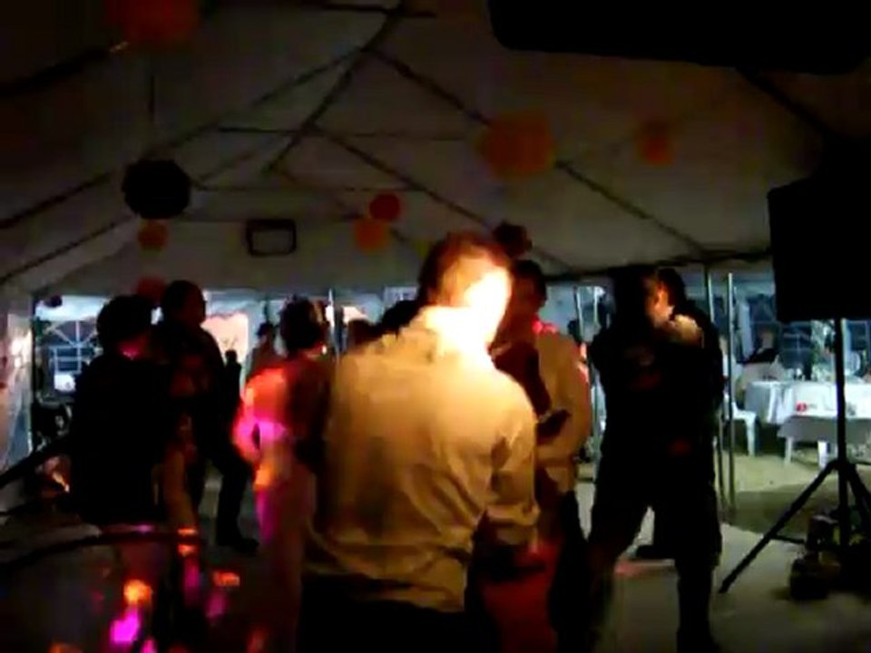 Animation mariage dans le 16/86 - Juillet 2012 by dj mix fun sonorisation