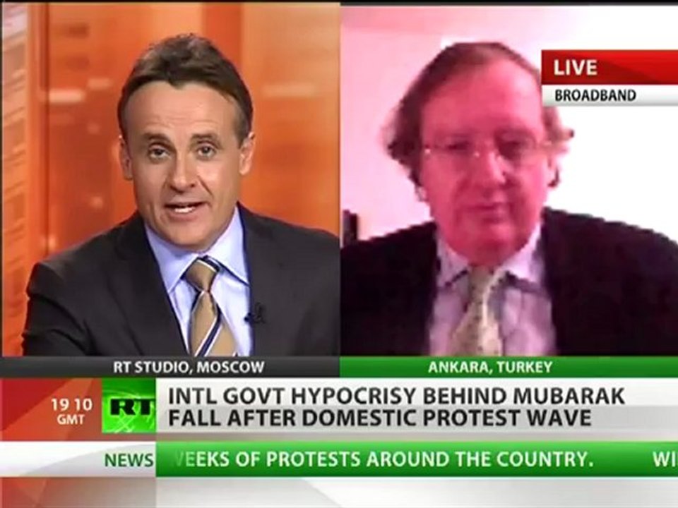 Mubarak stepping down, Switzerland freezes all his assets