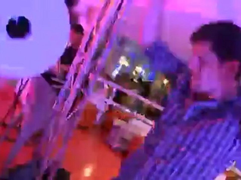 Vacaciones muy fiesteras en Ibiza | Euromaxx