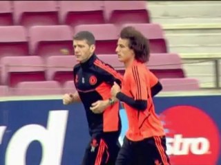 Mancini: "Tevez e Dzeko restano al City"