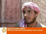 Libyan rebels push further into Gaddafi territory