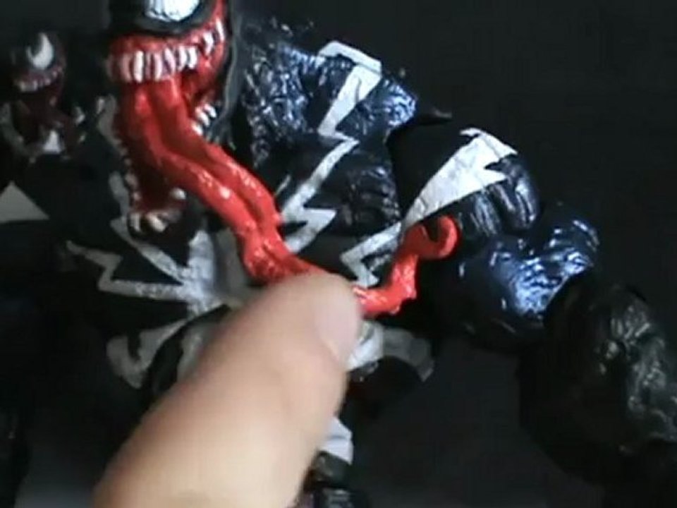 Toy Spot - Spiderman Classics Venom figure