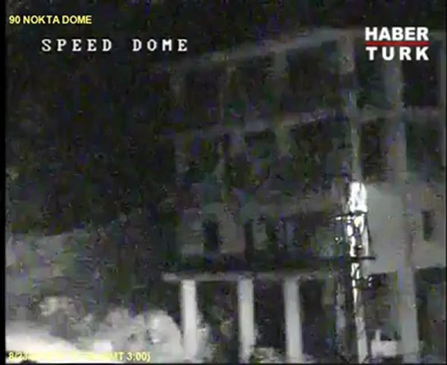 İŞTE ŞEMDİLLİDE ARAÇLARINDA ÖLDÜRÜLEN PKK LILARIN MOBESE GÖRÜNTÜLERİ