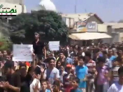 Syria فري برس درعا بلدة نصيب جمعة لا تحزني درعا إن الله معنا 24 8 2012
