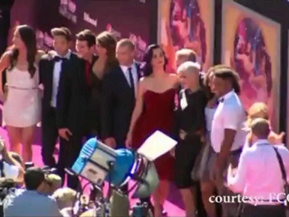 Perry, Pattinson And Aniston In Celebrity Scoop