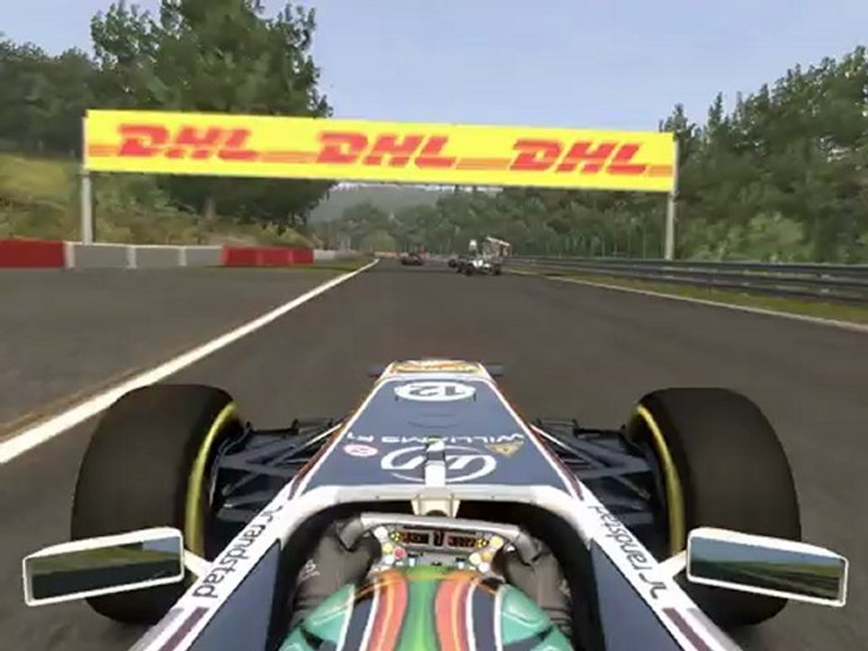 F1 2011 - GP de Belgique - Kier vs Pérez & Glock en onboard