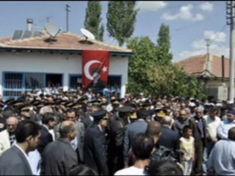 Abdurrahman Önül - Ucun Kuslar & Şehit Aziz Orman Anısı'na