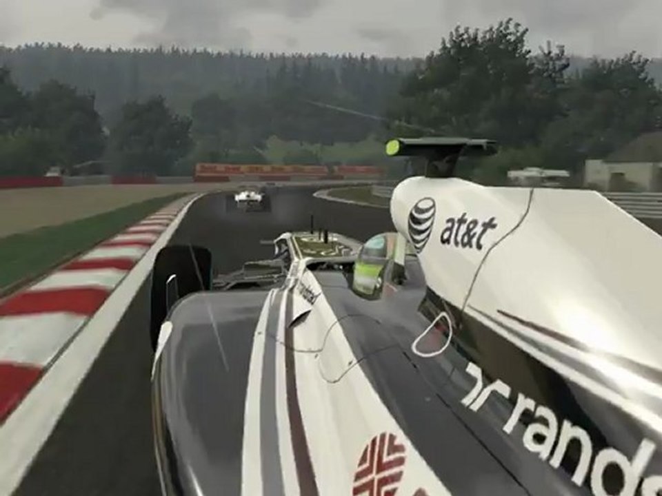 F1 2011 - GP de Belgique - Kier vs Trulli & Pérez