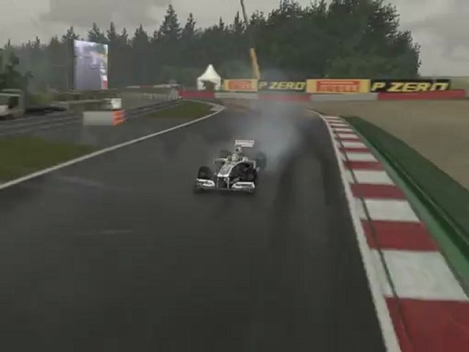F1 2011 - GP de Belgique - Kier vs Buemi