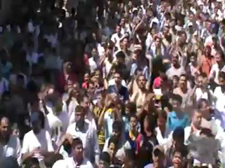Syria فري برس  حماه المحتلة  طريق حلب الجديد -درعا لا تحزني  25-8-2012