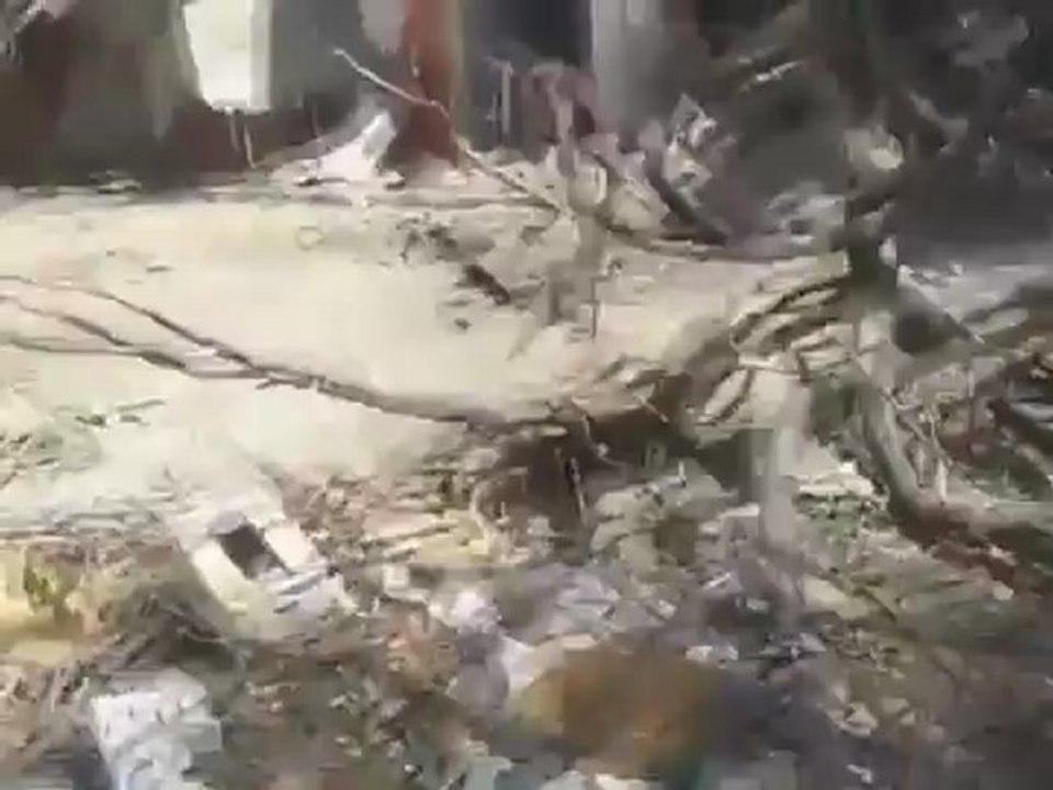 Syria فري برس  دير الزور آثار الدمار والأبنية بحي العرضي - ديرالزور 25-8-2012 ج3