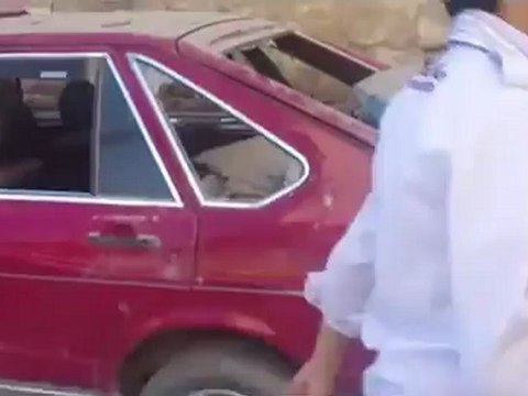 Syria فري برس حلب سقوط قذيفة على حي قاضي عسكر 26-8-2012