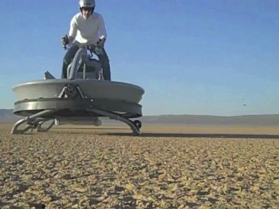 Démonstration d’un prototype de moto volante