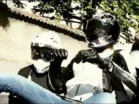 Spot moto ironique 18 La moto c'est comme le sexe