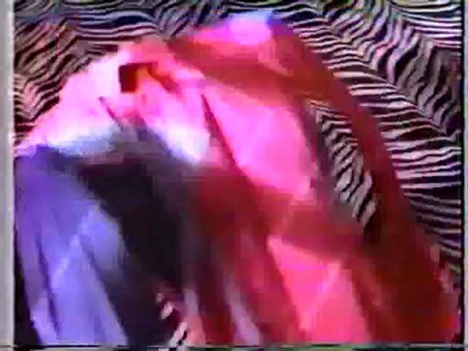 Beastie Boys promotin' Hey Ladies single (1989)