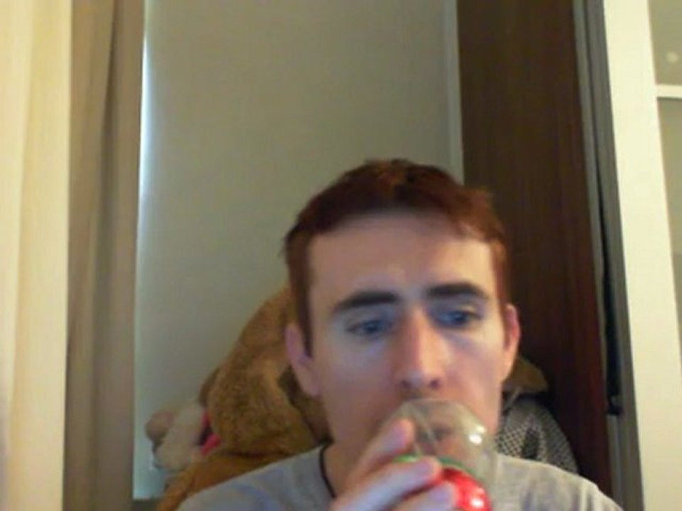 Wiwi égratigne "il faut trouver le temps d'aimer" de Petula Clark