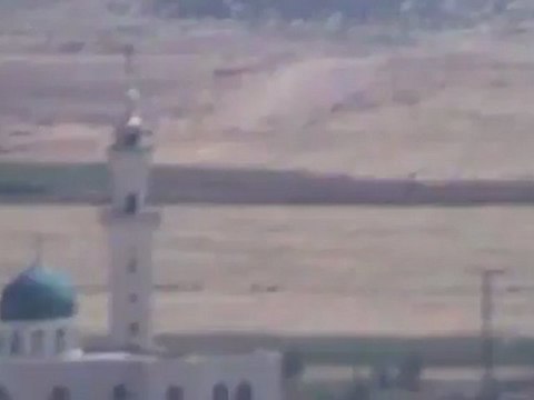 Syria فري برس حماه المحتلة اقتحام قلعة المضيق 27 8 2012 ج2