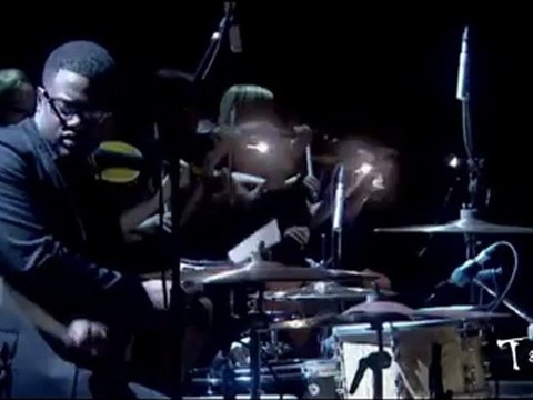 Adele - Set Fire to the Rain (Ranny's Big Room Mix - VJ Tony Mendes Video Edition 2012)