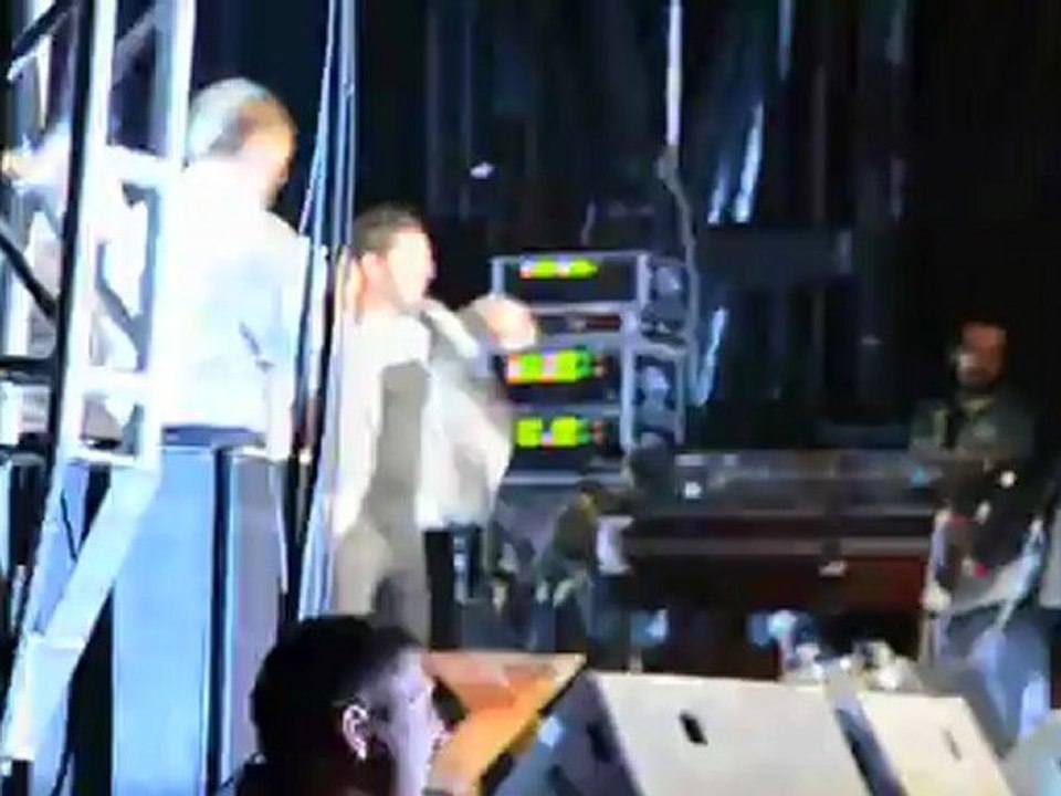 Calais : 6 000 personnes pour revivre les 90's sur la place d'Armes