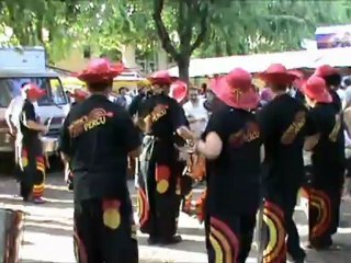 LES MACHINE'S PERCU A AIGUEPERSE (63)