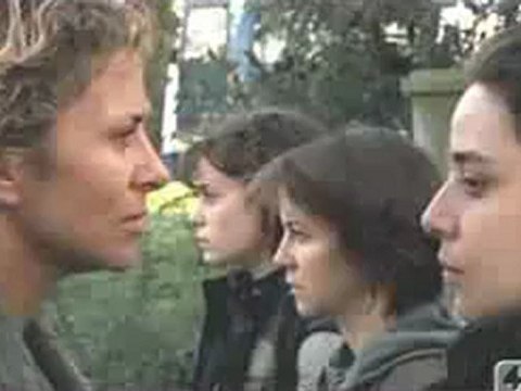 VER NOME so ita French female robbers arrested (bright version)