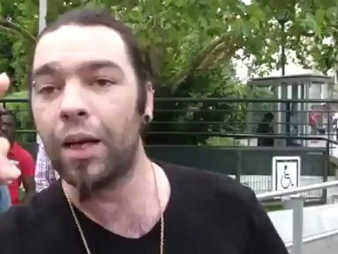 UN FRERE AGRESSÉ PENDANT L` ÉVANGELISATION DE RUE....Jesus Revient Bientot