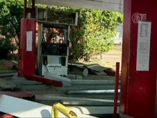 Нефтезавод Amuay всё ещё горит