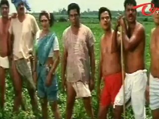 Hilarious Comedy Scene Of Srikanth Gang In Fileds