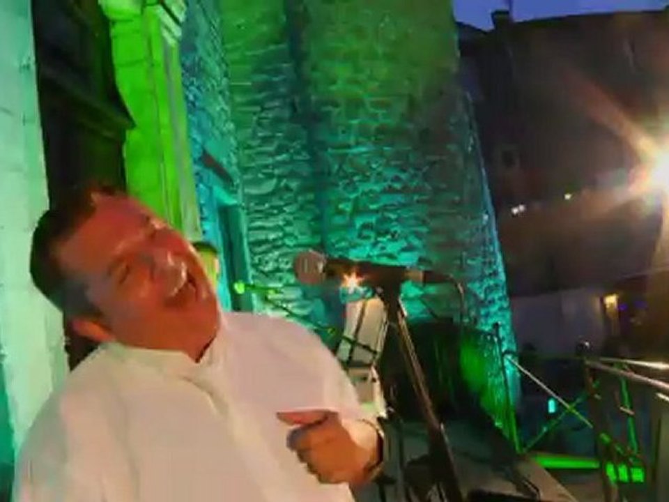 Banquet sous les étoiles de la ville d'Aubenas en Ardèche