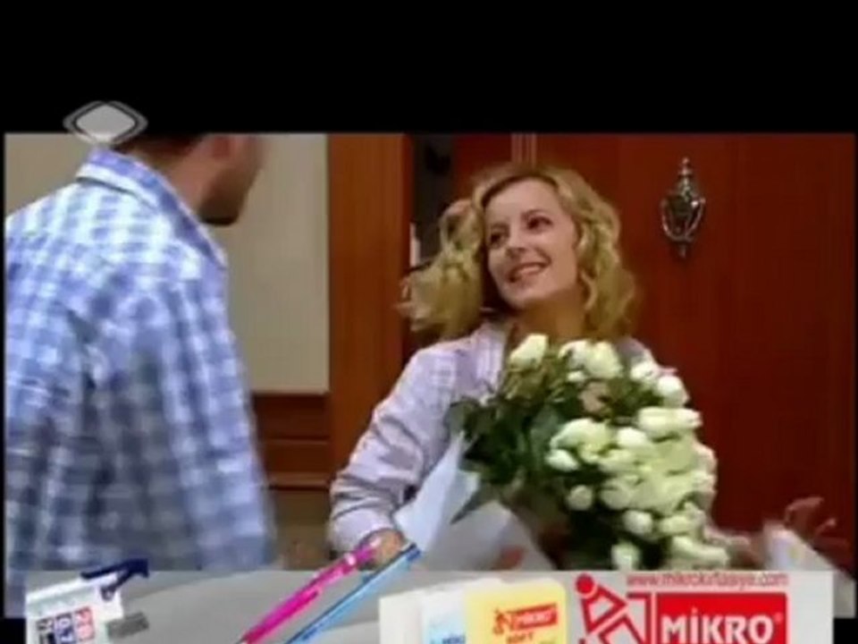 Başrolde Aşk- Erdem Yener ve Vildan Atasever ''Beni Anlama''