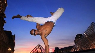 Vamos Capoeira - Holidays Night in Paris by Seghir Lazri