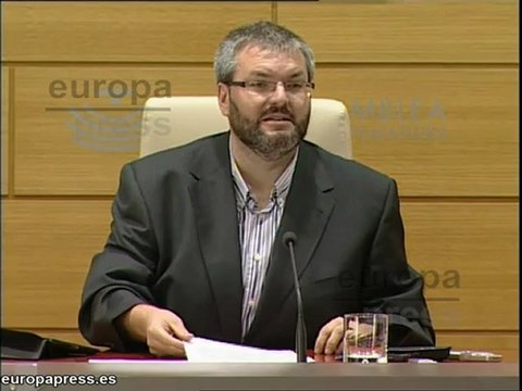 IU Extremadura pide a Monago que mantenga la asistencia a inmigrantes