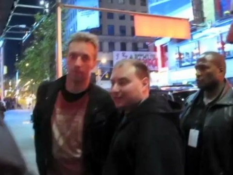 Gwyneth Paltrow and Chris Martin to Leave London for LA