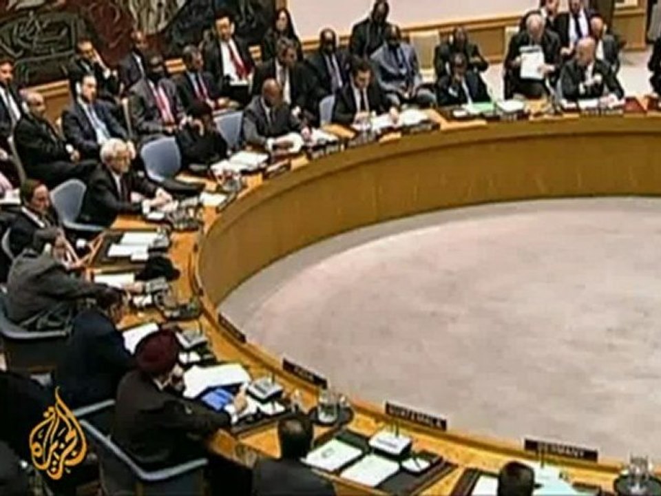 'Hundreds killed' in Syria's Homs