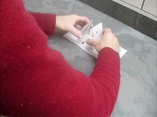 Prova da casinha de cartas sendo feita