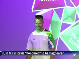 Oscar Pistorius "honoured" to be flagbearer