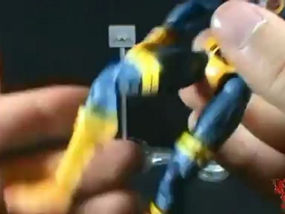 Toy Spot - Toybiz X-men Classics Cyclops Figure