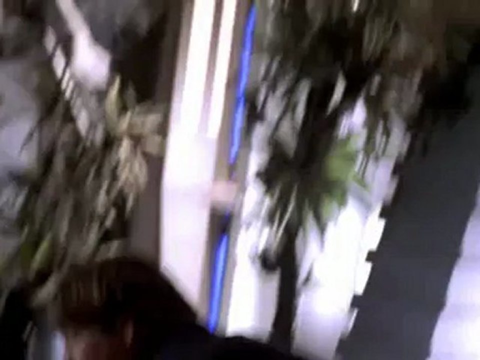 Andromeda 2.08 - Home Fires (Пожар в доме)