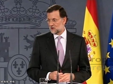 Rajoy dice que España aún no ha pedido el rescate