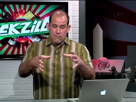 Who Gets Your Facebook and Twitter When You Die? Customize OS X Mountain Lion Toolbar. Laptop Motherboard Upgrade? Add A Start Menu To Windows 8! - Tekzilla