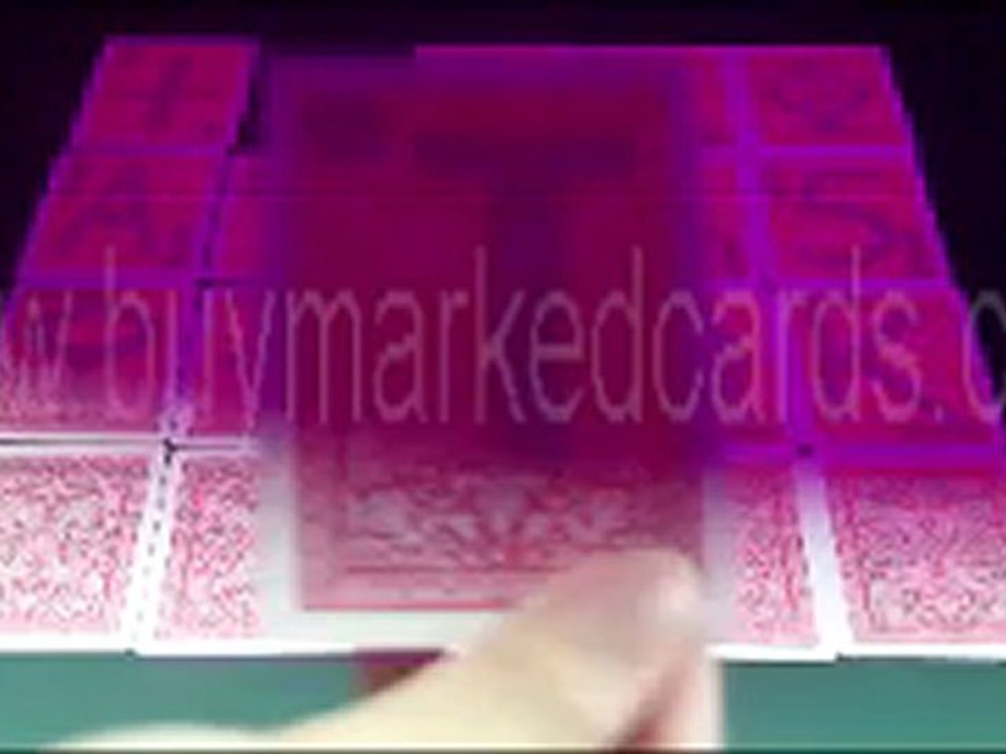 ⁣светящейся краплеными картами:Fournier 2818-red--marked cards