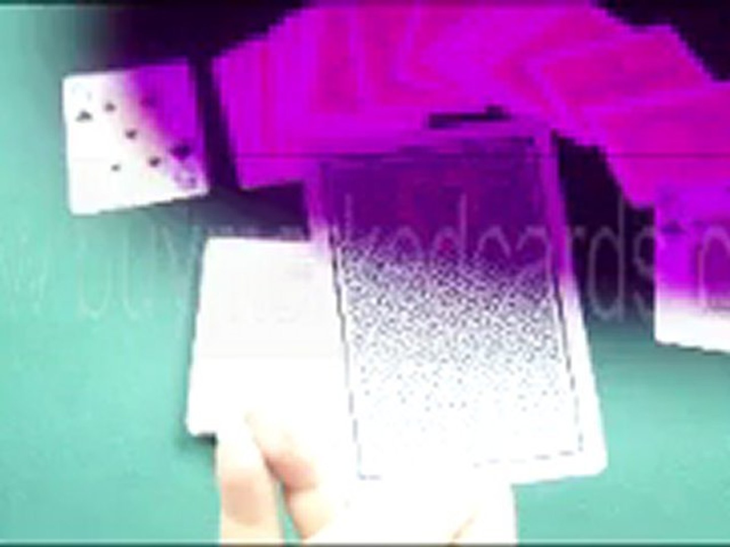 ⁣светящейся краплеными картами:Fournier 2800--marked cards