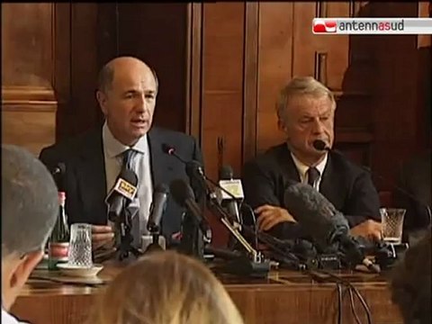 TG 28.08.12 Ilva, al via missione nuova Aia. Ferrante reintegrato tra i custodi