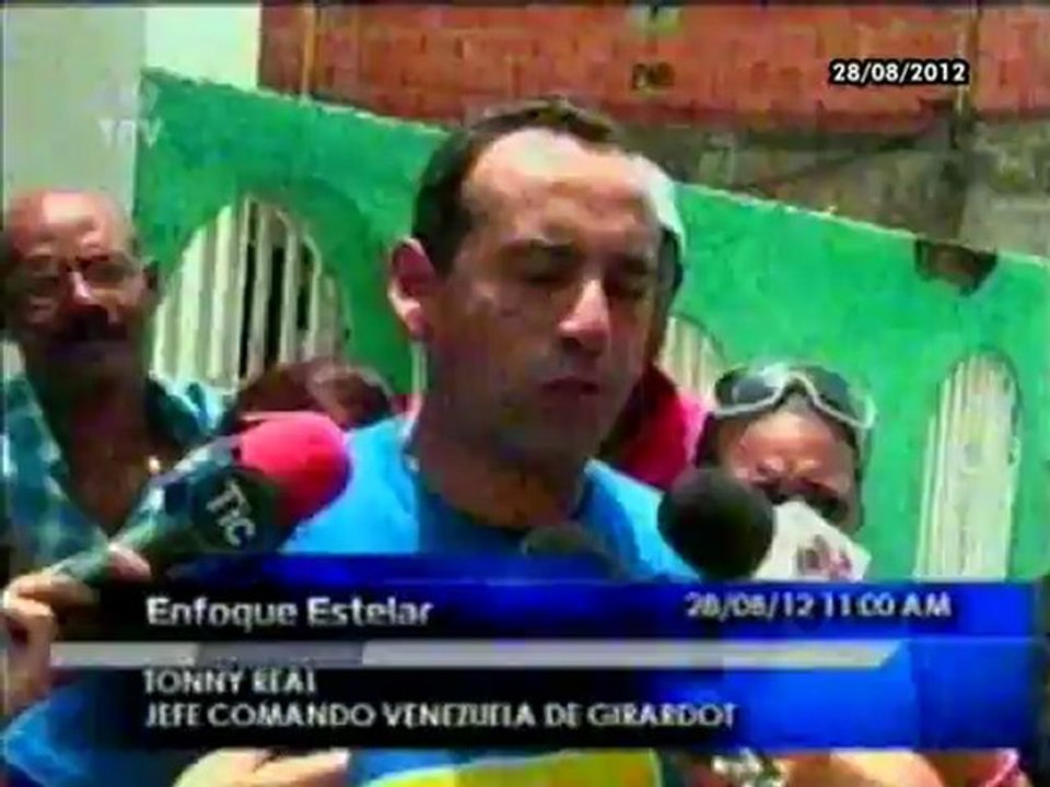Tonny Real dono equipos a Escuelas de Arte y Oficio