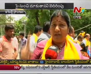 Nannapaneni threatens to commit suicide from assembly building