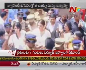 Aishwarya Attends Kerala Store Opening for Kalyan Jewellers