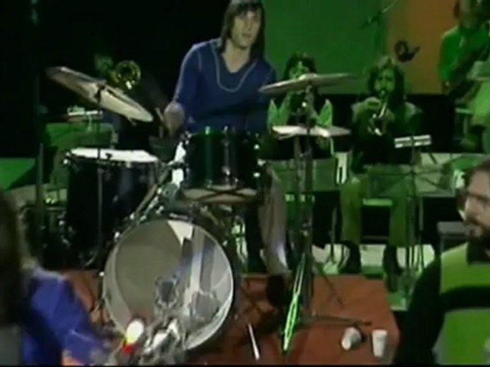 The Kinks  -  The Village Green Preservation Society    (live)   1973