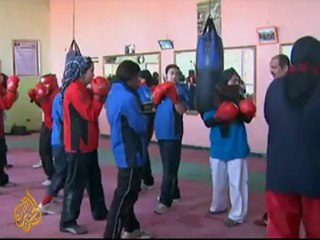 Afghan teen punches her way into Olympics