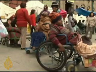 Disabled Bolivians clash with riot police